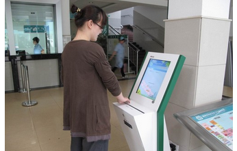 觸摸查詢(xún)一體機(jī)